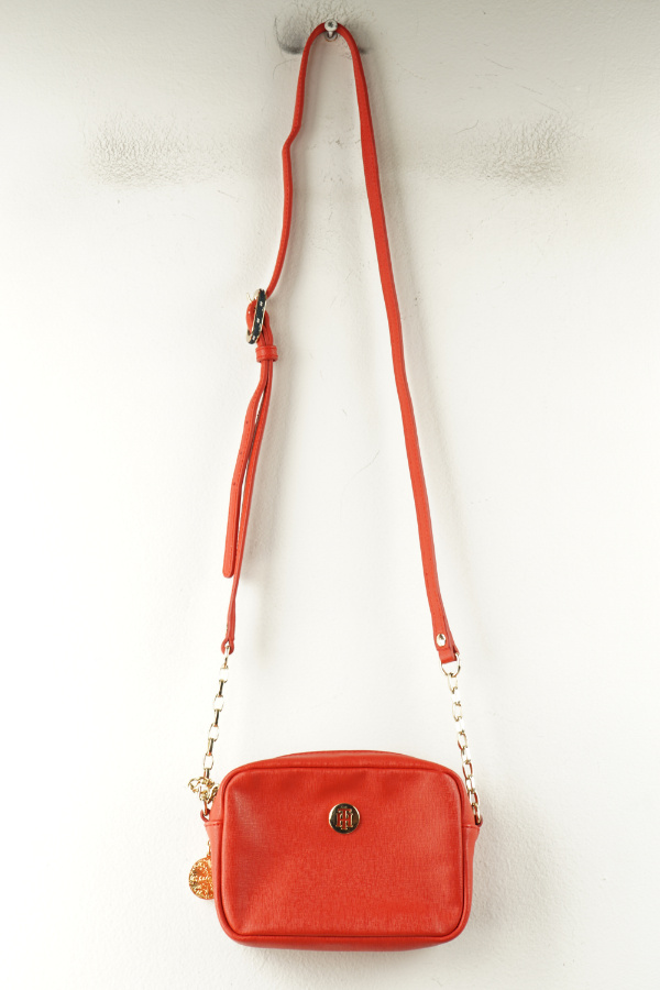 Torebka czerwona Tommy Hilfiger - TOMMY HILFIGER zdjęcie 1