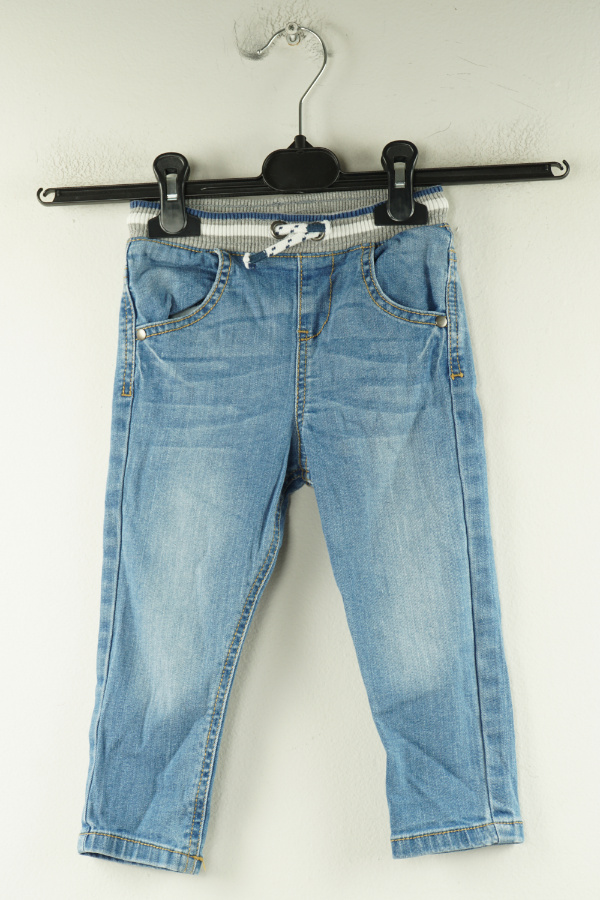 Spodnie niebieskie jeansowe F&F - F&F zdjęcie 1