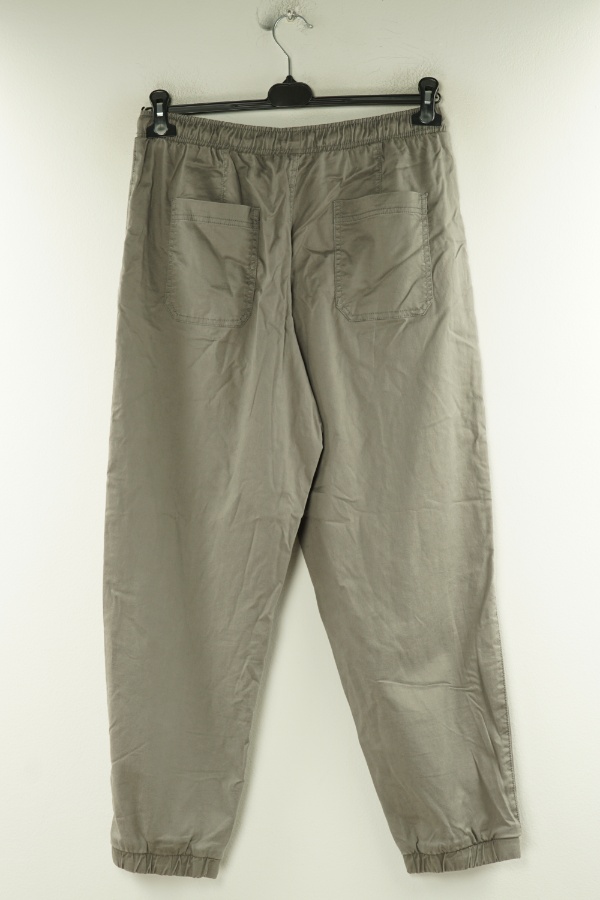 Spodnie materiałowe szare na gumkę - PRIAMRK zdjęcie 2