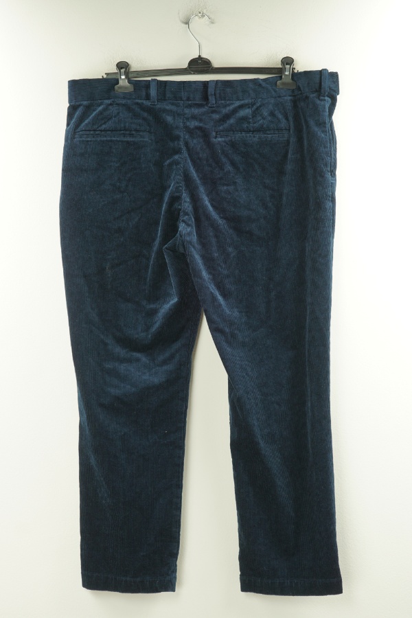 Spodnie granatowe sztruksowe - M&amp;S zdjęcie 2