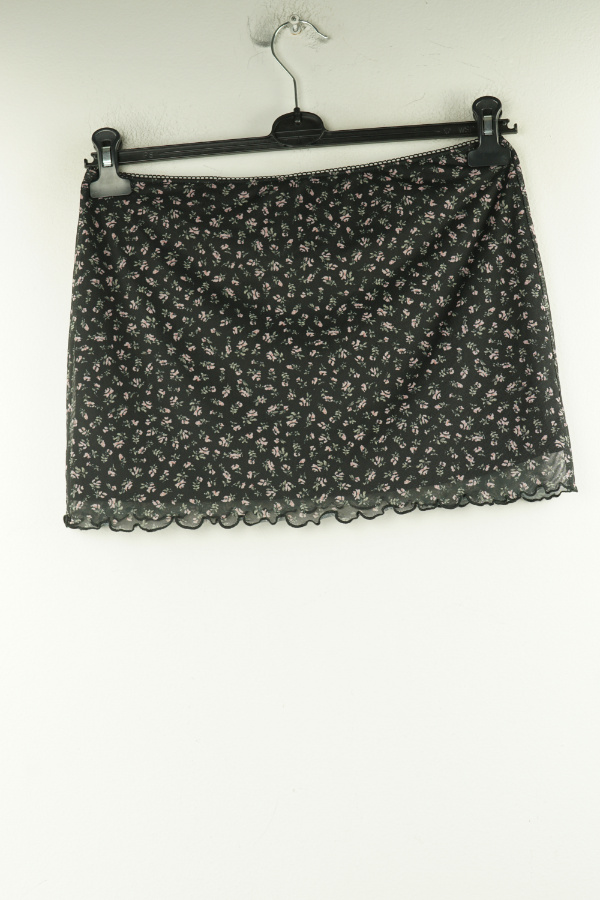 Spódnica krótka czarna w kwiatki, H&M - H&M zdjęcie 2