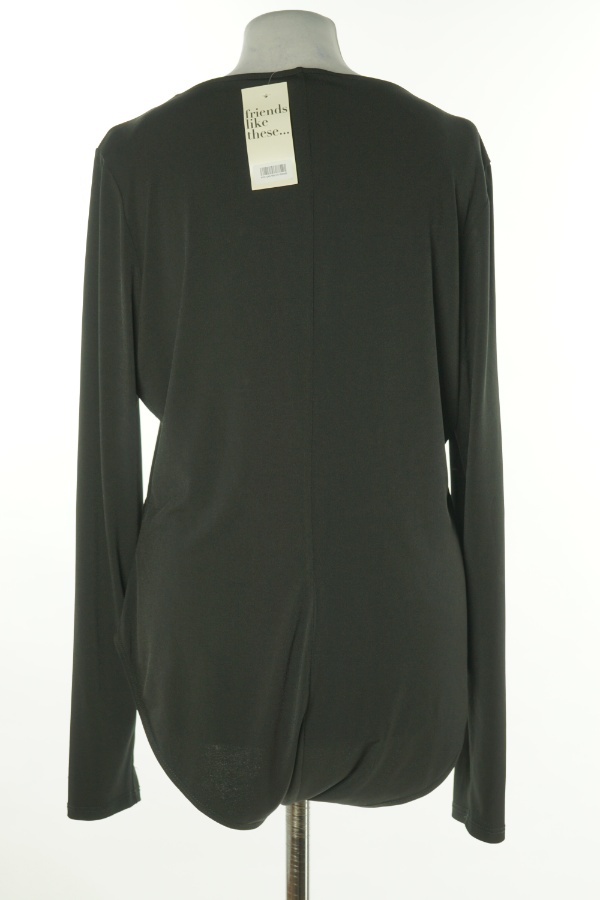 Body czarne z koronkową wstawką - FRIENDS LIKE THESE zdjęcie 2