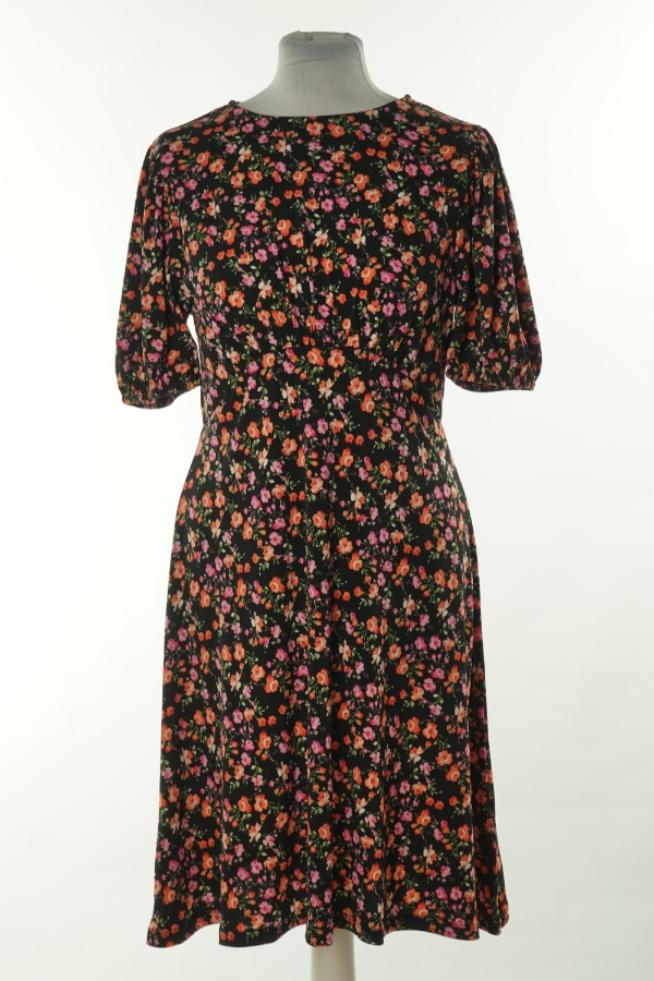 Sukienka czarna w kwiatki - LIPSY LONDON zdjęcie 1