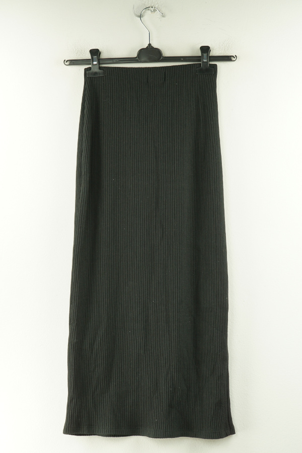 Spódnica czarna w prążki - PULL&BEAR zdjęcie 2