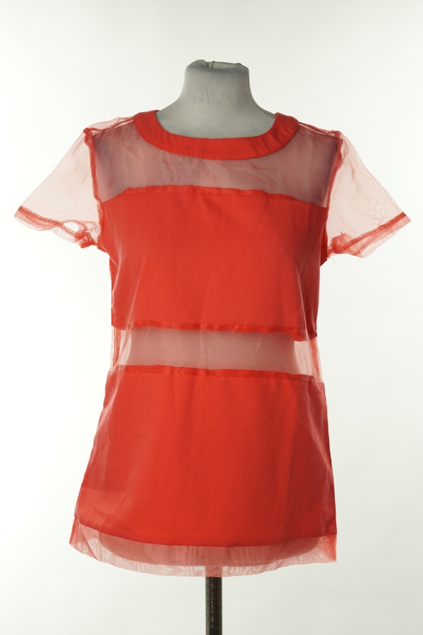 Bluzka koralowa z siateczkowymi wstawkami - EXHIBIT zdjęcie 1