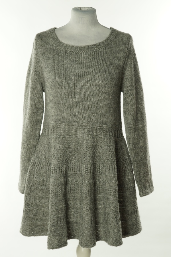 Sukienka szara sweterkowa rozkloszowana - FRESH SPIRIT zdjęcie 1