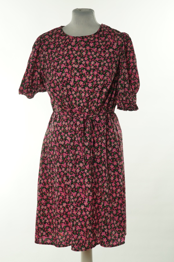 Sukienka czarna w różowe kwiatki - NEW LOOK zdjęcie 1