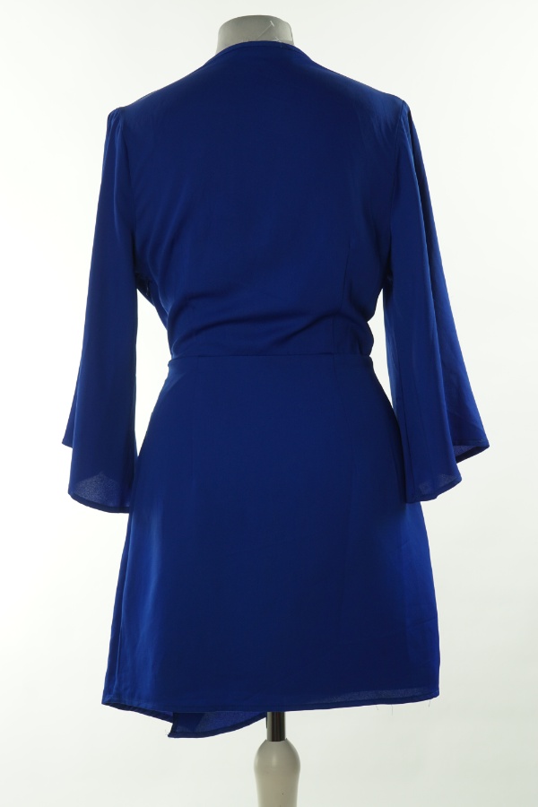 Sukienka niebieska z głębokim dekoltem - MISSGUIDED zdjęcie 2