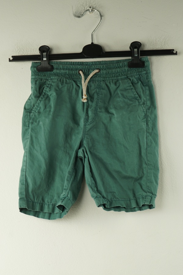 Krótkie spodenki zielone materiałowe na gumkę, H&M - H&M zdjęcie 1