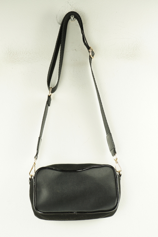 Torebka czarna z pozłacanymi elementami - RIVER ISLAND zdjęcie 2