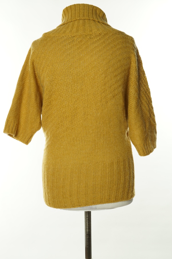 Sweter nietoperek żółty z krótkim rękawem - ONE LOVE zdjęcie 2