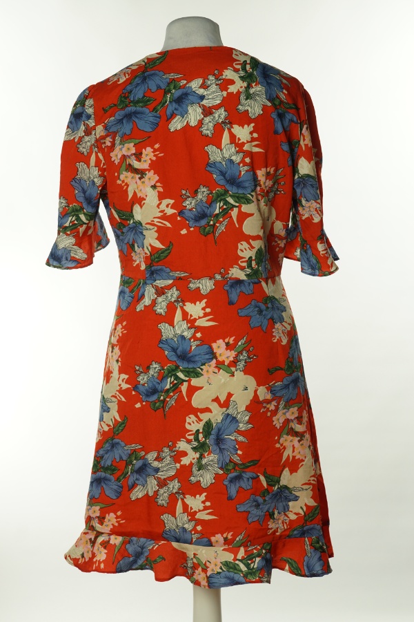 Sukienka czerwona w kwiaty - LUCY WANG zdjęcie 2