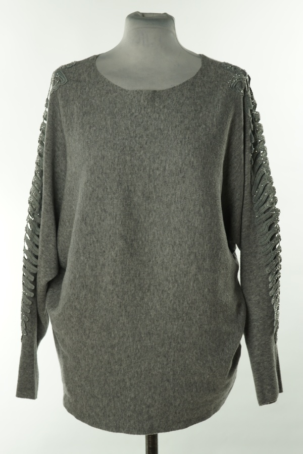 Sweter szary ze zdobieniami na rękawie - MILLENIUM zdjęcie 1