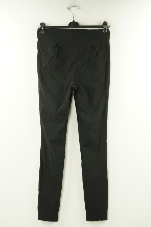 S[podnie czarne z kieszeniami na suwaki - NEW LOOK zdjęcie 2