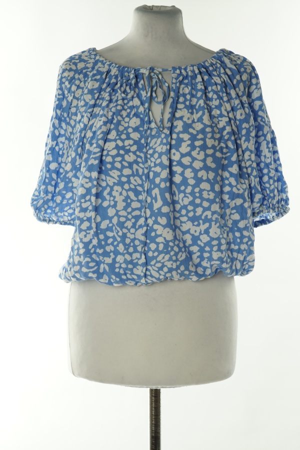 Bluzka niebieska w białe cętki - FRIENDS LIKE THESE zdjęcie 1