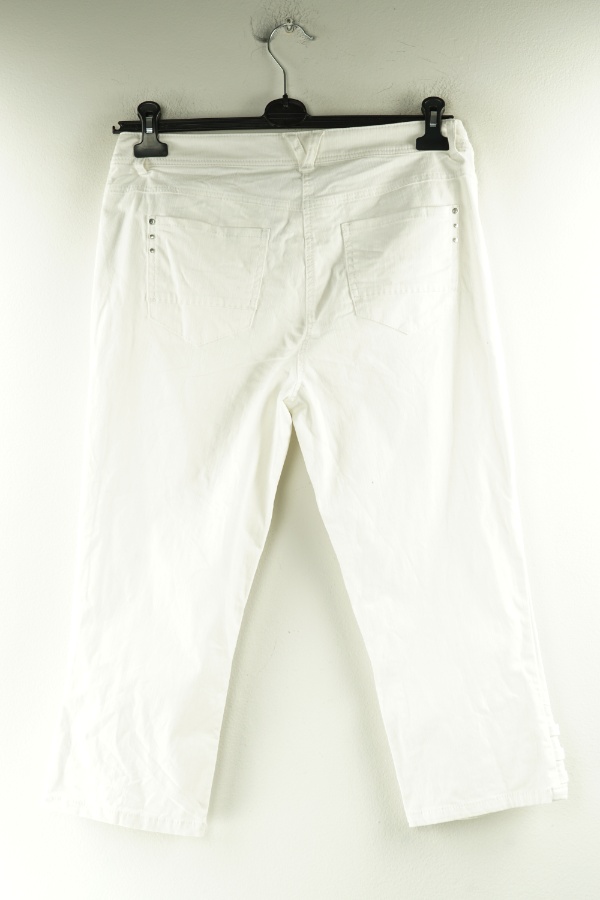 Spodnie białe jeansowe 7/8 - DESIGNERS zdjęcie 2
