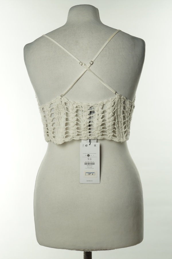Top biały dziergany boho Bershka - BERSHKA zdjęcie 2