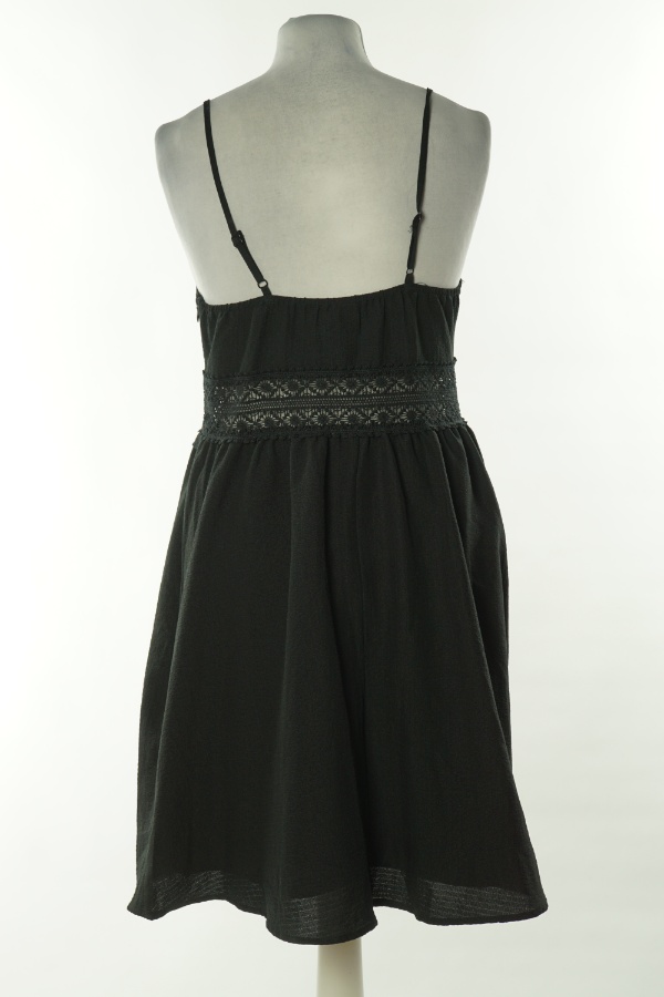 Sukienka czarna z ażurowymi wstawkami - SHEIN zdjęcie 2