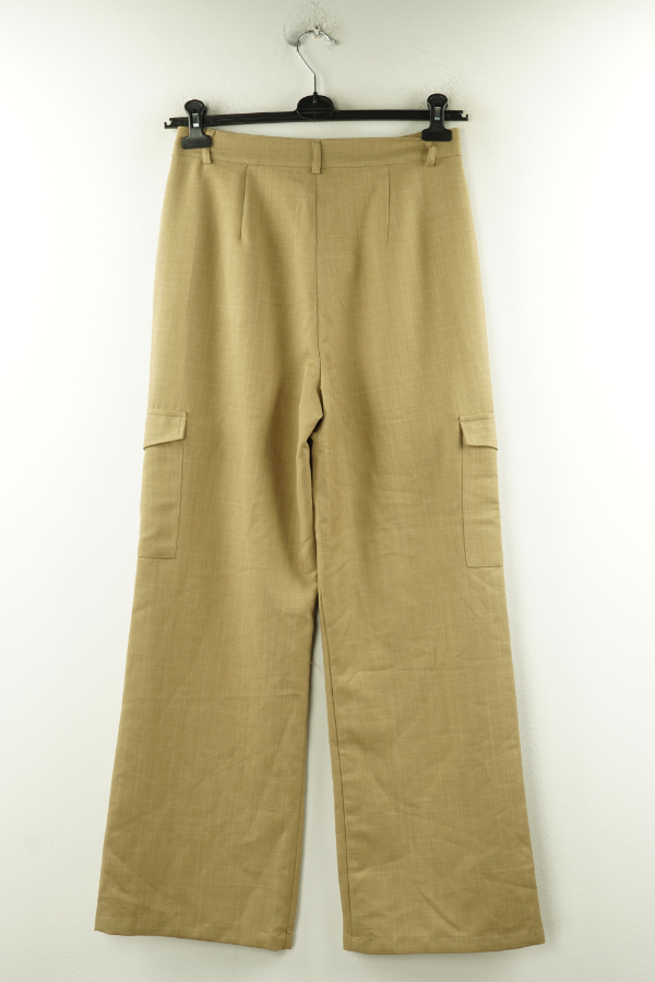 Spodnie beżowe z dużymi kieszeniami - PRIMARK zdjęcie 2