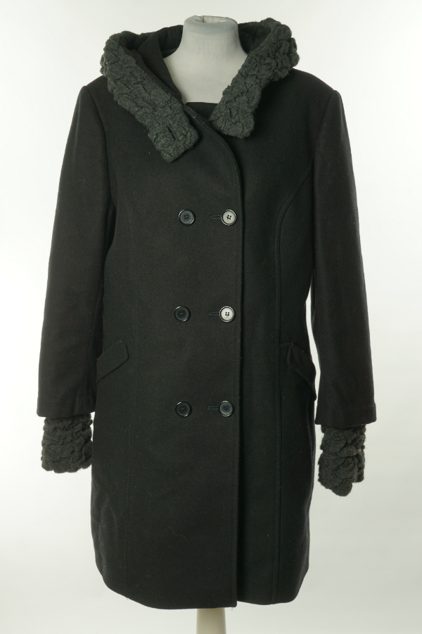 Płaszcz czarny - HUNA zdjęcie 1