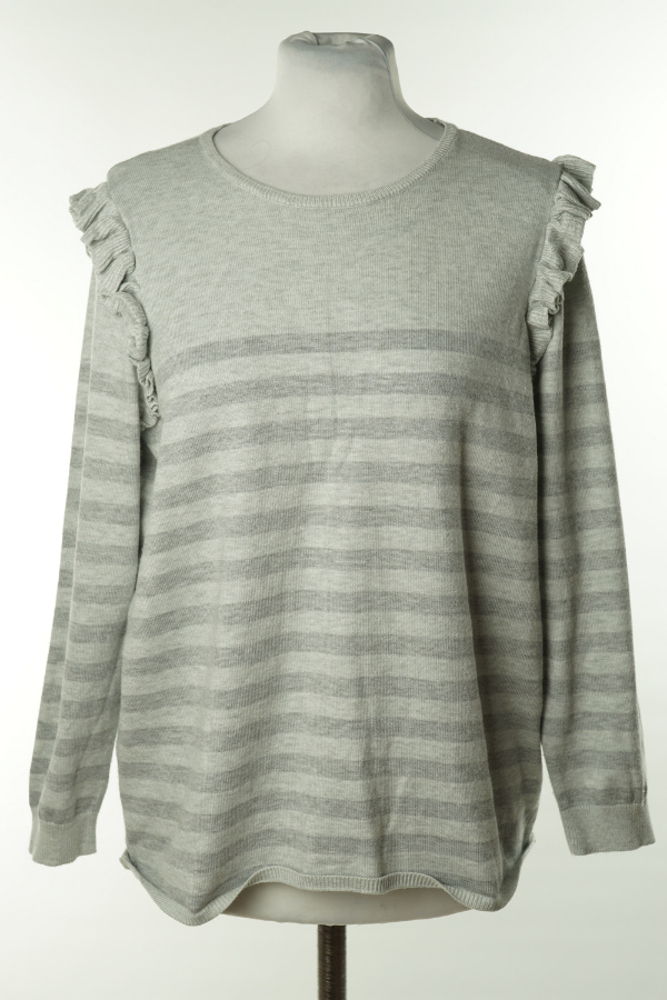 Sweter z falbanami szary w paski - ONLY zdjęcie 1