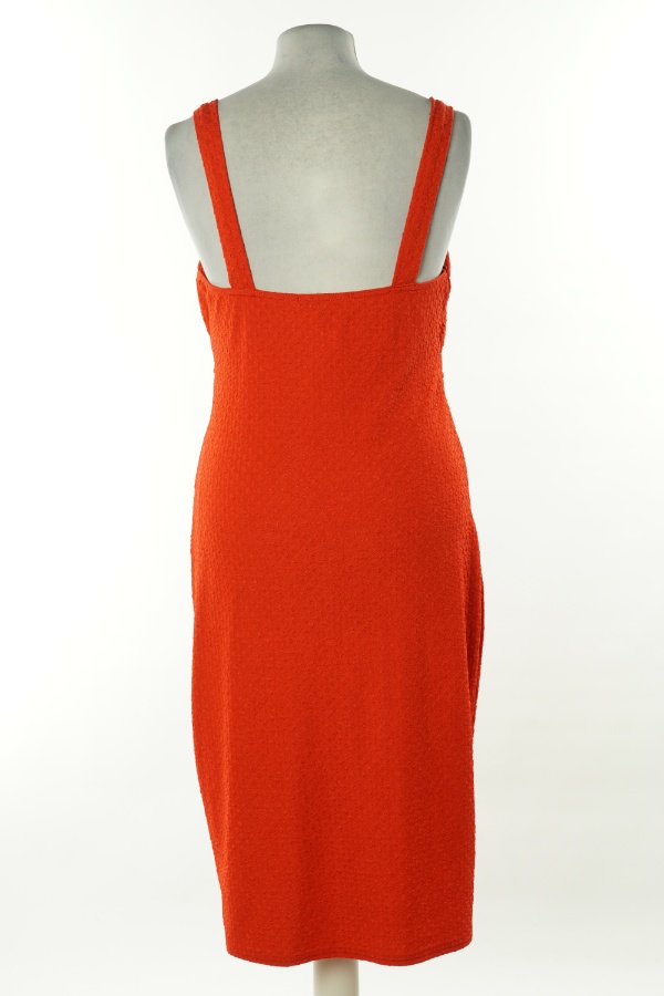 Sukienka czerwona na ramiączkach - QUIZ zdjęcie 2