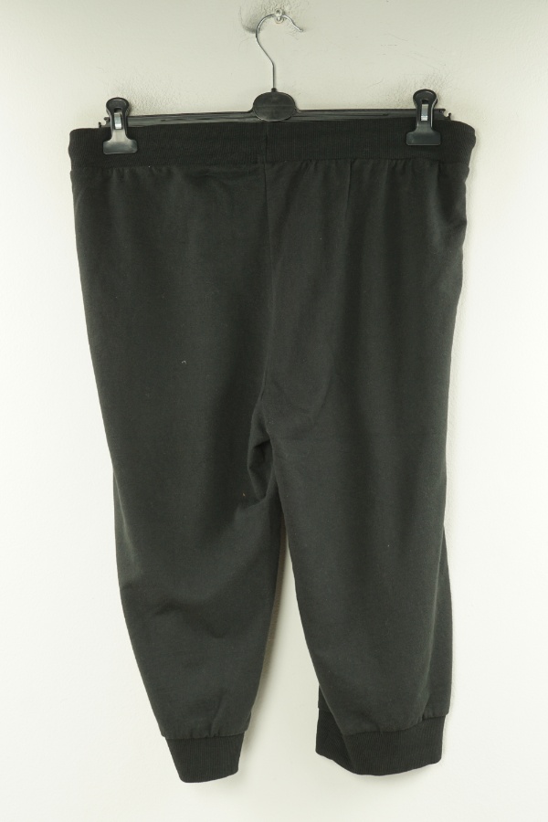 Spodnie czarne dresowe za kolano - ESMARA zdjęcie 2