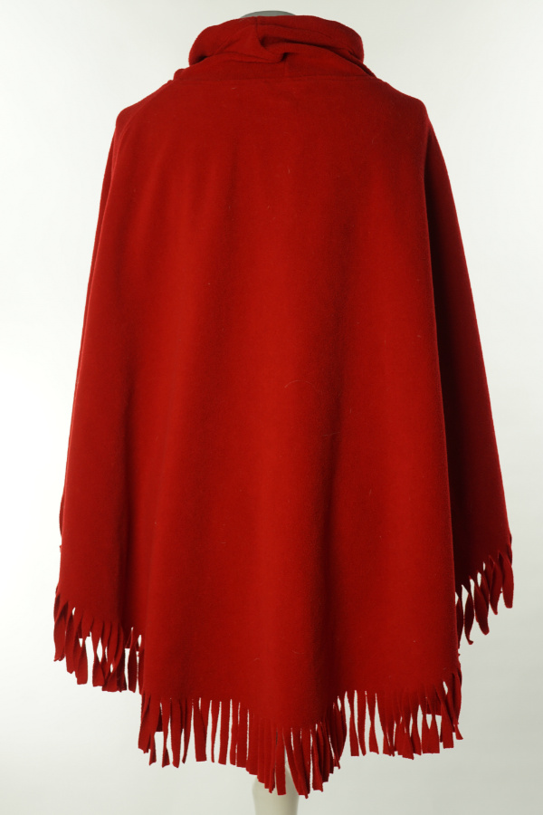 Ponczo polarowe czerwone z frędzlami - A WEAR zdjęcie 2
