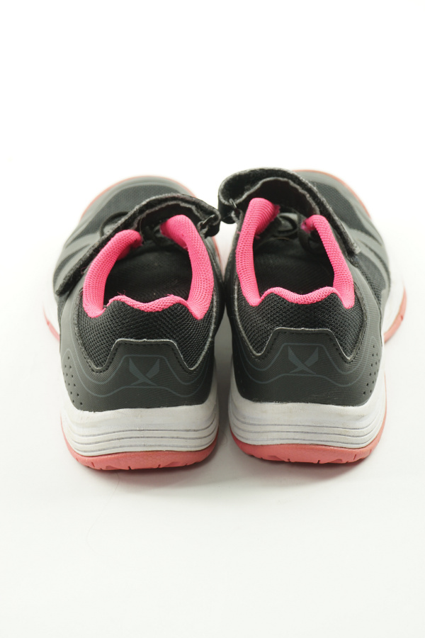 Buty szaro-czarne sportowe - SOC zdjęcie 3