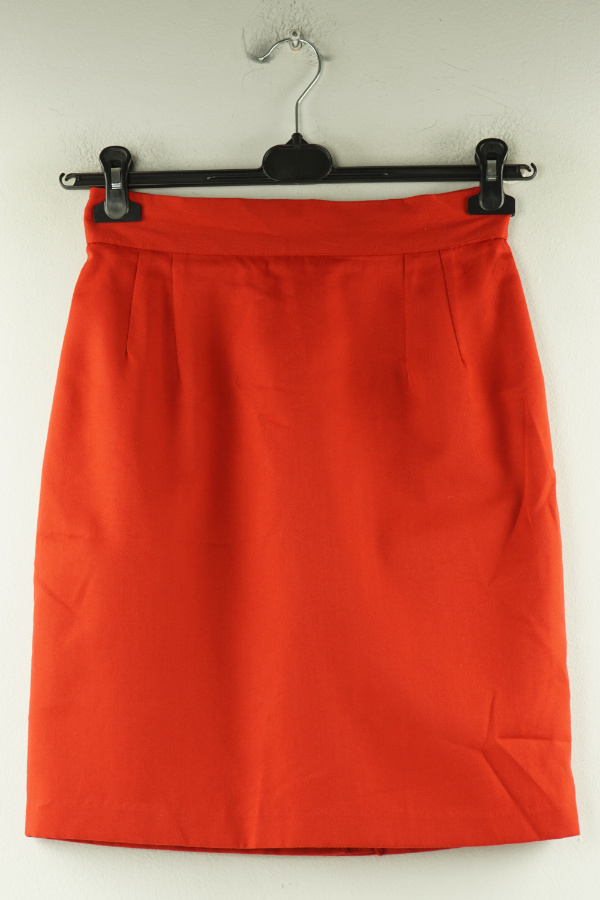 Spódnica czerwona ołówkowa - GULINS zdjęcie 1