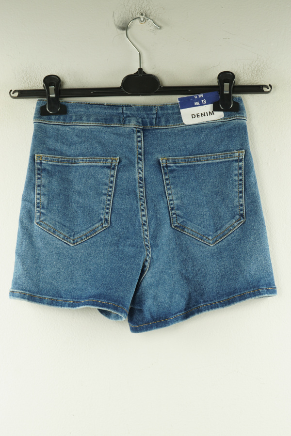 Krótkie spodenki niebieskie jeansowe - NEW LOOK zdjęcie 2