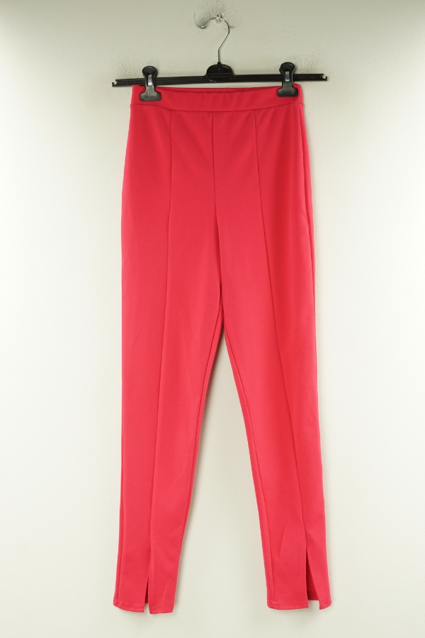 Spodnie różowe - I SAW IT FIRST zdjęcie 1