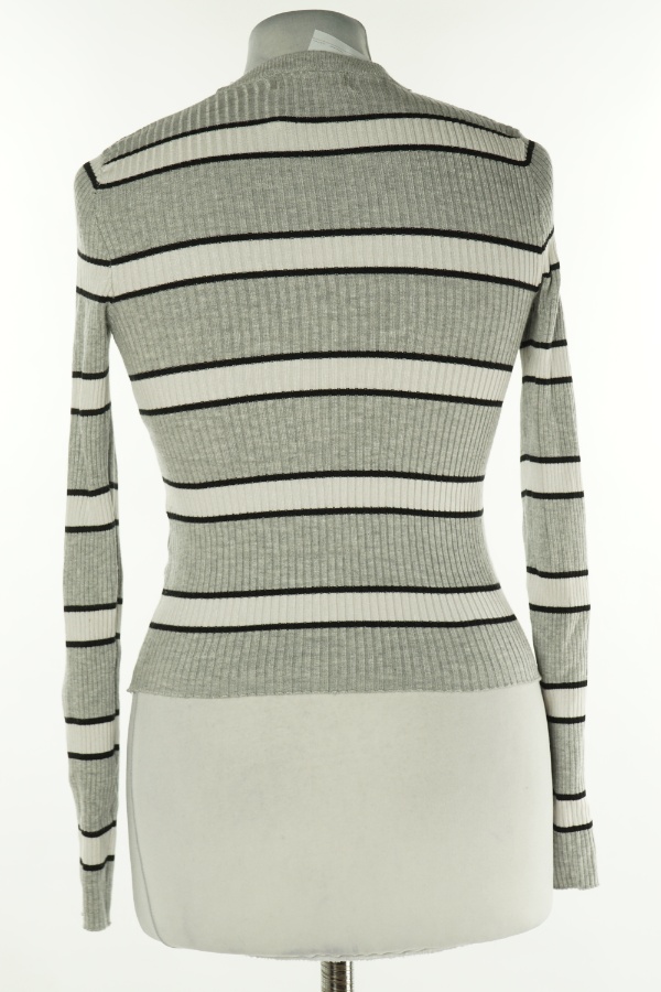 Bluzka szaro-biała w paski - BERSHKA zdjęcie 2