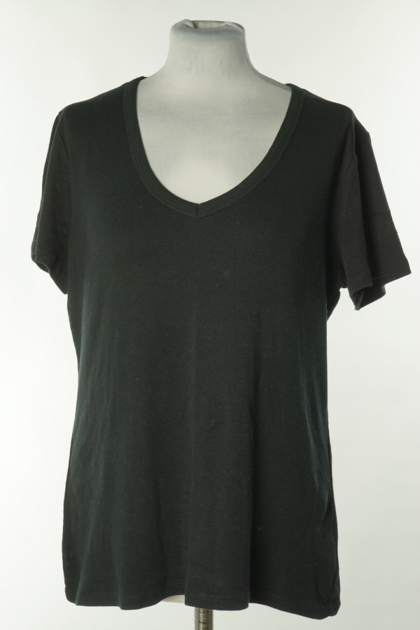 Koszulka czarna z dekoldem V - M&S zdjęcie 1