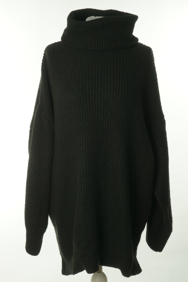 Golf czarny zdjęcie 1