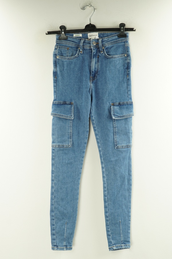 Spodnie niebieskie jeansowe z dużymi kieszeniami - RIVER ISLAND zdjęcie 1