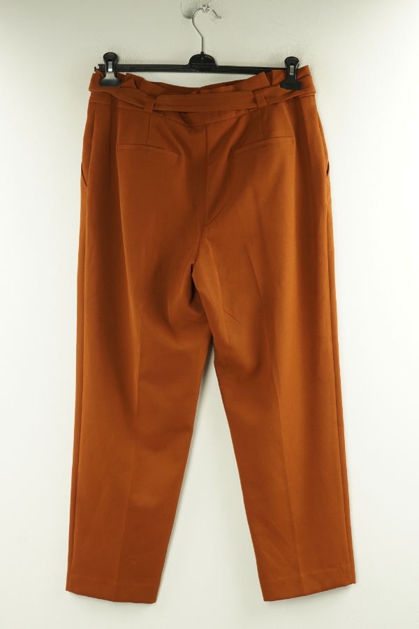 Spodnie ceglaste z paskiem i kantem - NEW LOOK zdjęcie 2