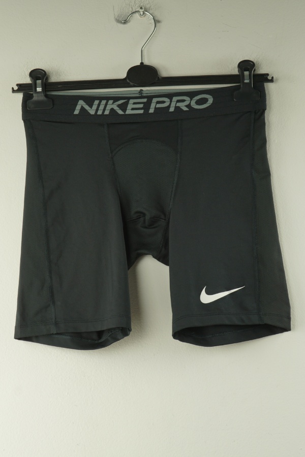 Krótkie spodenko-legginsy czarne sportowe NIKE - NIKE zdjęcie 1