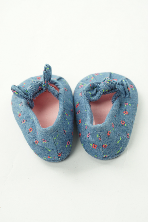 Buty niechodki niebieskie w kwiatki - BRAK METKI Z NAZWĄ PRODUCENTA zdjęcie 3