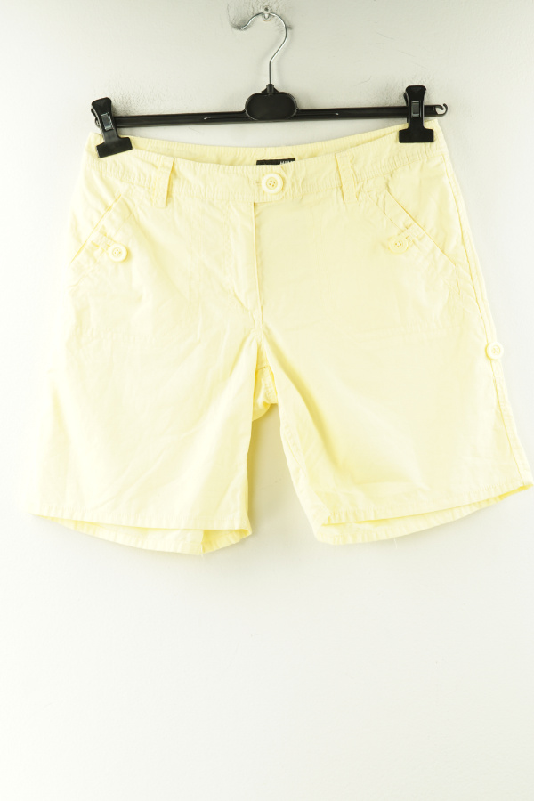 Krótkie spodenki żółte z guzikami H&M - H&M zdjęcie 1
