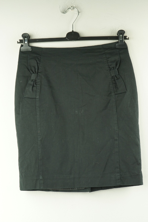Spódnica czarna z kokardkami na kieszeniach  - H&M zdjęcie 1