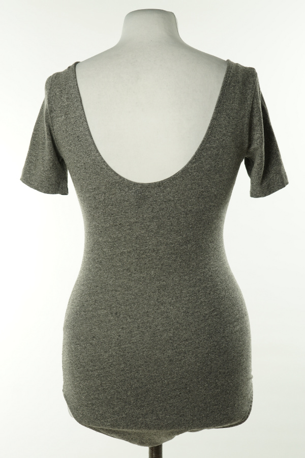 Body szare z białym napisem H&M - H&M zdjęcie 2