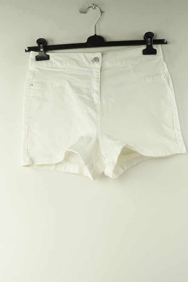 Krótkie spodenki białe jeansowe - DENIM zdjęcie 1