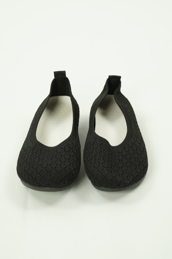Buty czarne - BRAK METKI Z NAZWĄ PRODUCENTA zdjęcie 2