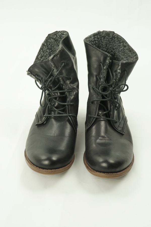 Botki czarne - CLAUDIA GHIZZANI zdjęcie 2