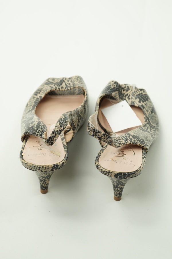 Buty beżowo-granatowe wężowe - M&S zdjęcie 3