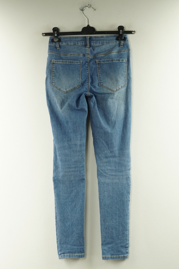Spodnie niebieskie jeansowe z przetarciami Primark - PRIMARK zdjęcie 2