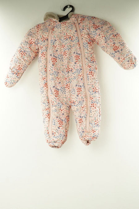 Kombinezon różowy w kwiatki