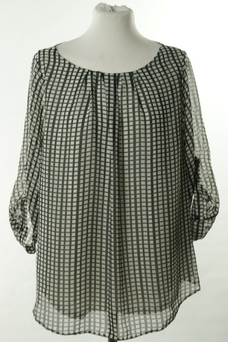 Bluzka biała w czarną kratkę