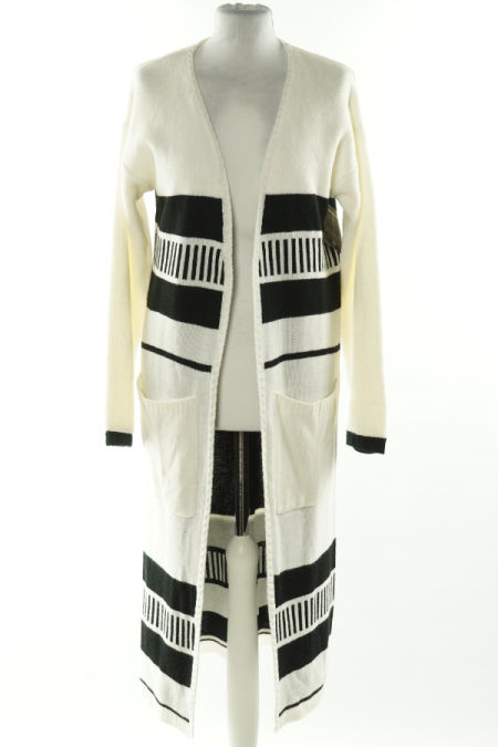 Narzutka sweterkowa biało-czarna z kieszeniami, NOWA